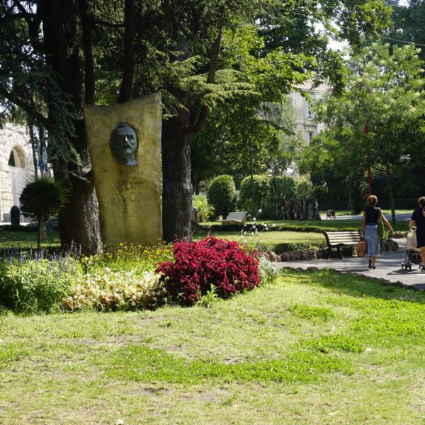 Memorial to Vincent van Gogh in the Summer Garden in Arles